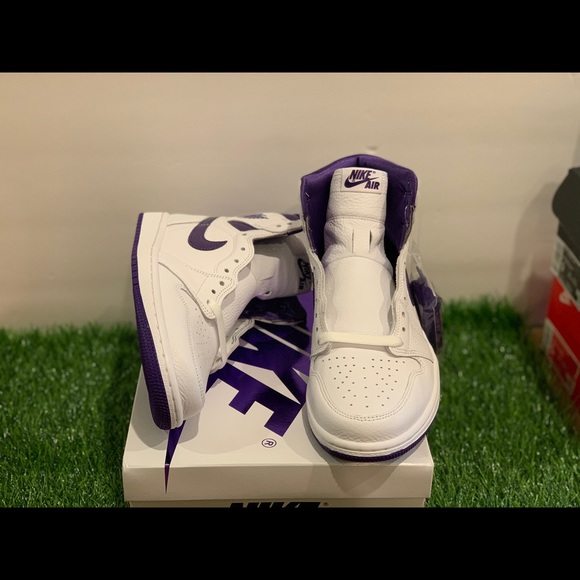 Air Jordan high White Court Purple size